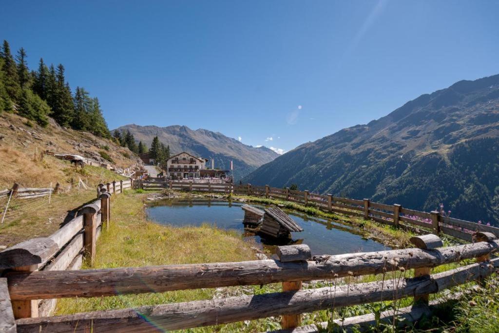 Alpengasthof Gaislach Alm Hotel Sölden Eksteriør billede